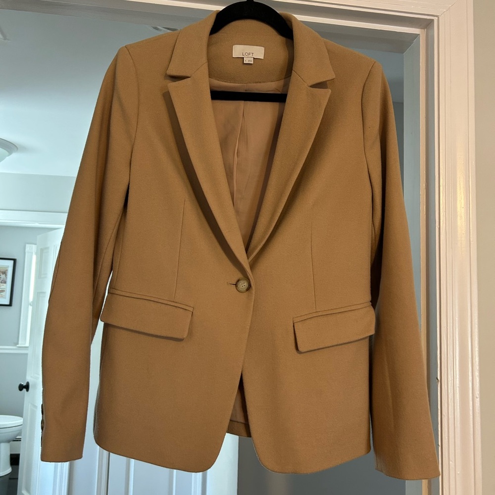 LOFT Women's Camel Blazer